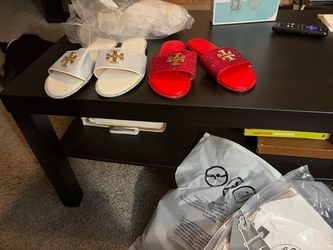 Tory Burch Sandles