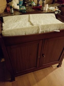 Changing table