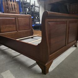 Solid Wooden Dark Cherry Queen Size Sleigh Bed Frame