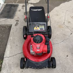 Troy-Bilt Gas Push Lawn Mower 