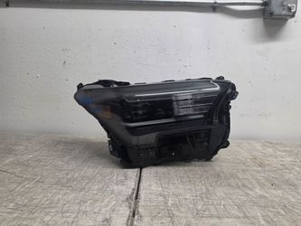 Right headlight toyota tacoma 2024 2025 2026