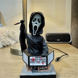 RARE 6.5 inch SCREAM Ghostface on theater Horror (Glow in the Dark- Hot Topic Exclusive) Bobblehead no box