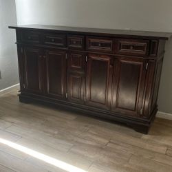 Vendo Mueble Muy Bonito Color Vino