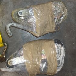 Car Hauling  Strapes