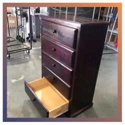 Dresser /Five drawers dresser