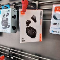 JBL BLUETOOTH EARBUDS