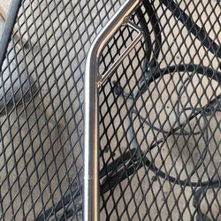 Layback Seat With Handle