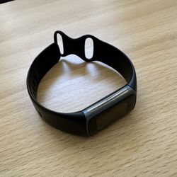 Fitbit Charge 5