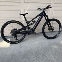 2022 YT Decoy eMTB – Upgraded Build ($2000+ upgrades) – XL (fits like L) – 29er 