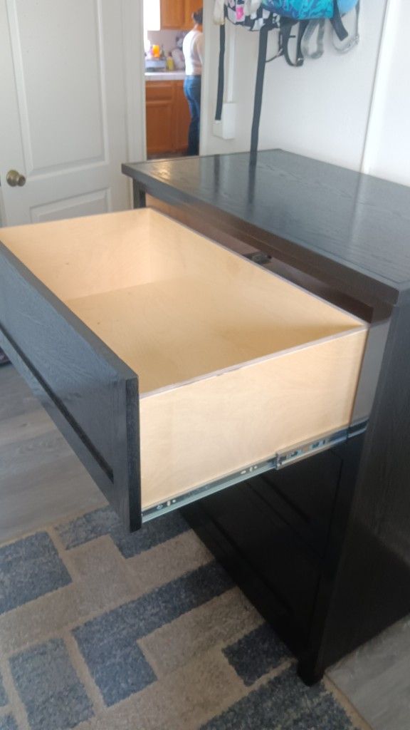 Dresser, Cajoneras