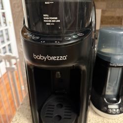 Baby Brezza Advanced Formula Pro
