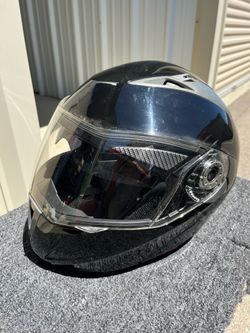 Motorcycle helmet
