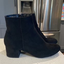 Simply Styled Bootie
