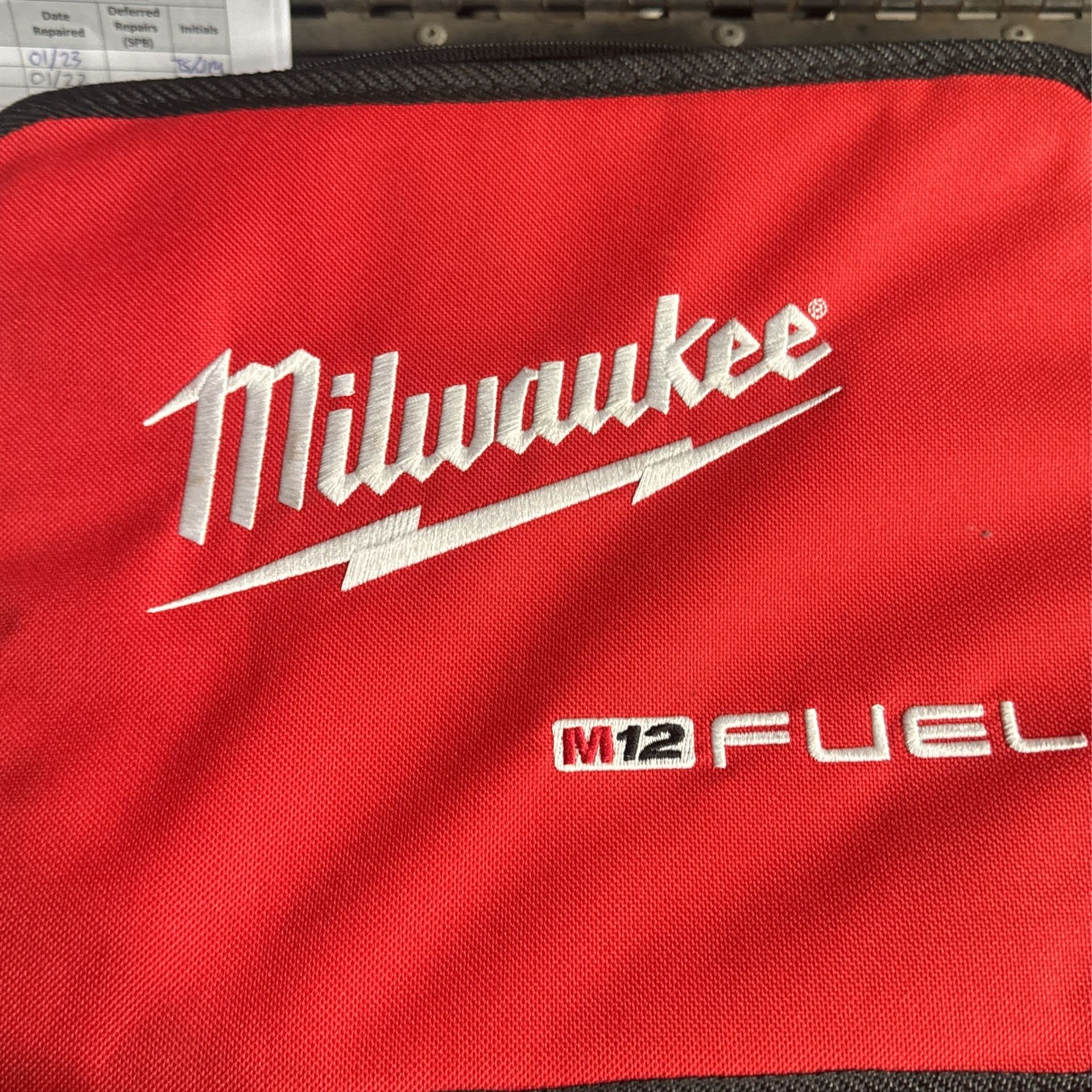 M12 Batteries and Chargers