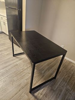 Kitchen table