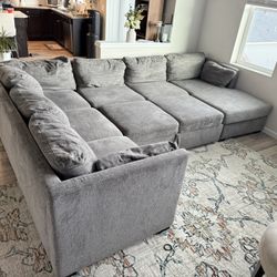 Full Pull-Out Sectional Sofa