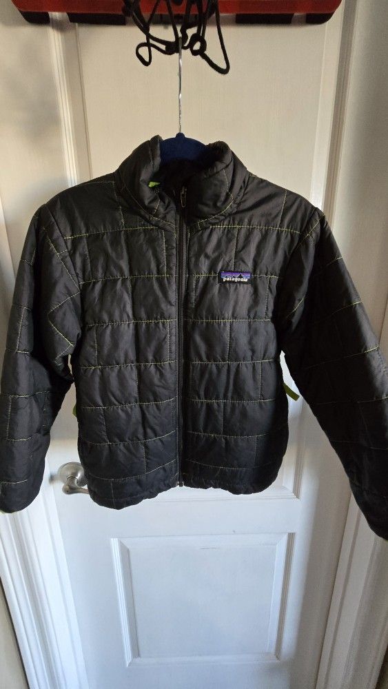 Patagonia Kids Nano puff Size 6