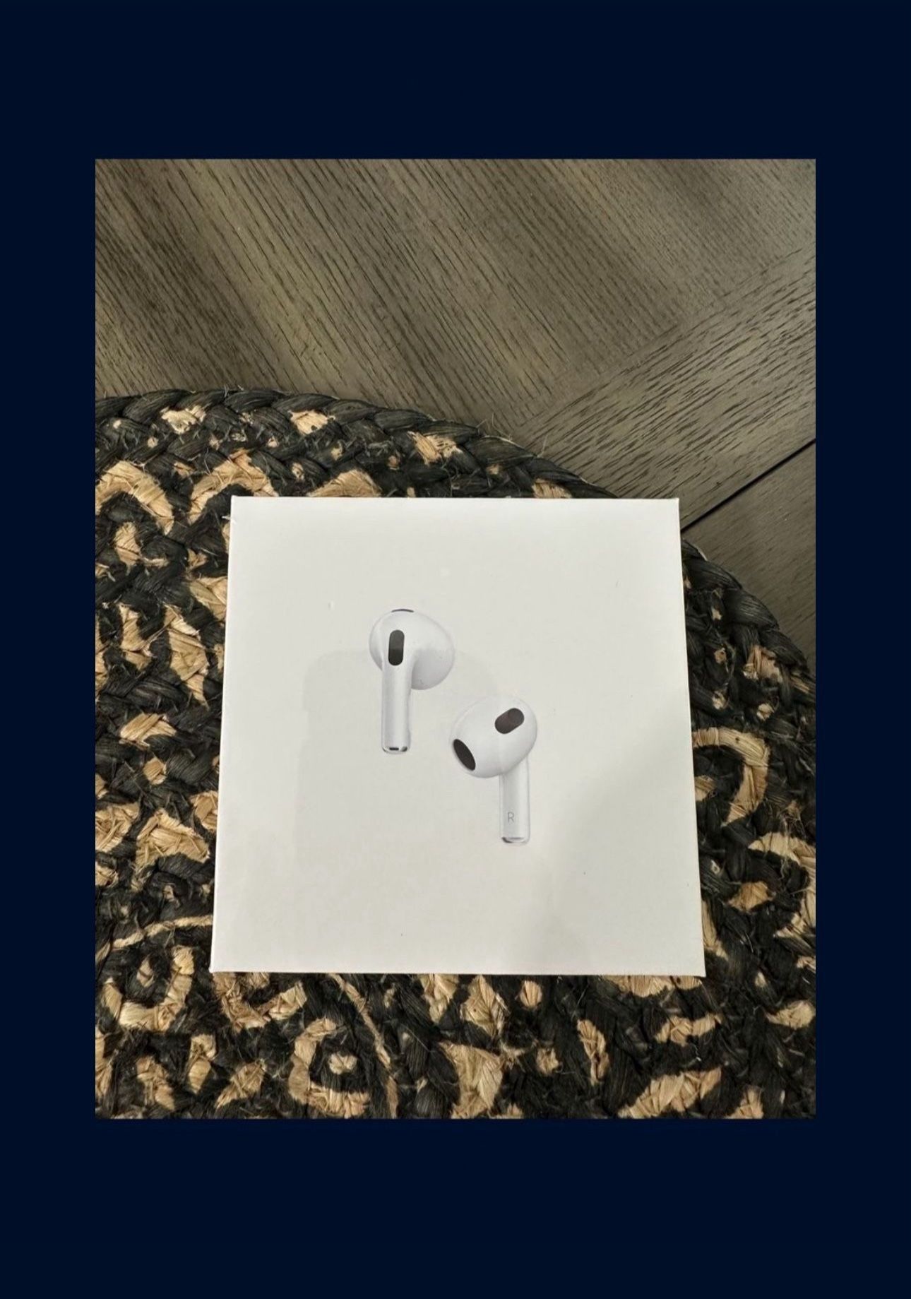 New AirPods (3rd Generation) With Lightning Charging Case