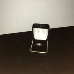 32-5183-11 14KTYG  LDS SWIRL DESIGN DIAMOND AND BLUE STONE RING