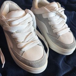 Zara Sneakers Men’s 7