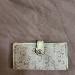 Coach -  Check, ID and Credit Card Holder 