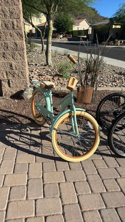 24” Huffy for riders 48”-70”