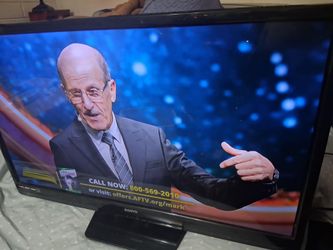 Sanyo 27in TV good clean picture