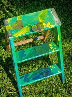 Step ladder