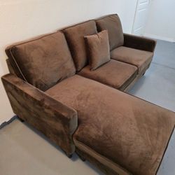 COUCH SOFA SECTIONAL OTTOMAN FUTON LOVESEAT LOVE SEAT CHAISE