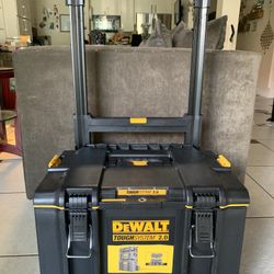 DEWALT Rolling Toolbox