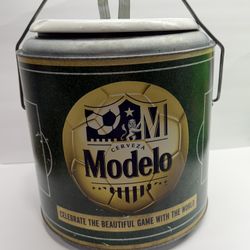 Modelo Cooler