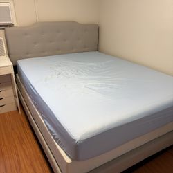 Queen Bed Frame 