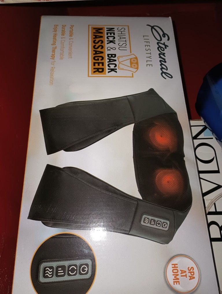 New Shiatsu Neck And Back Massager