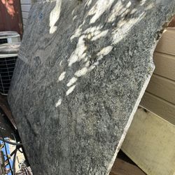 Granite Slab  6 Ft By 4 1/2 Ft 