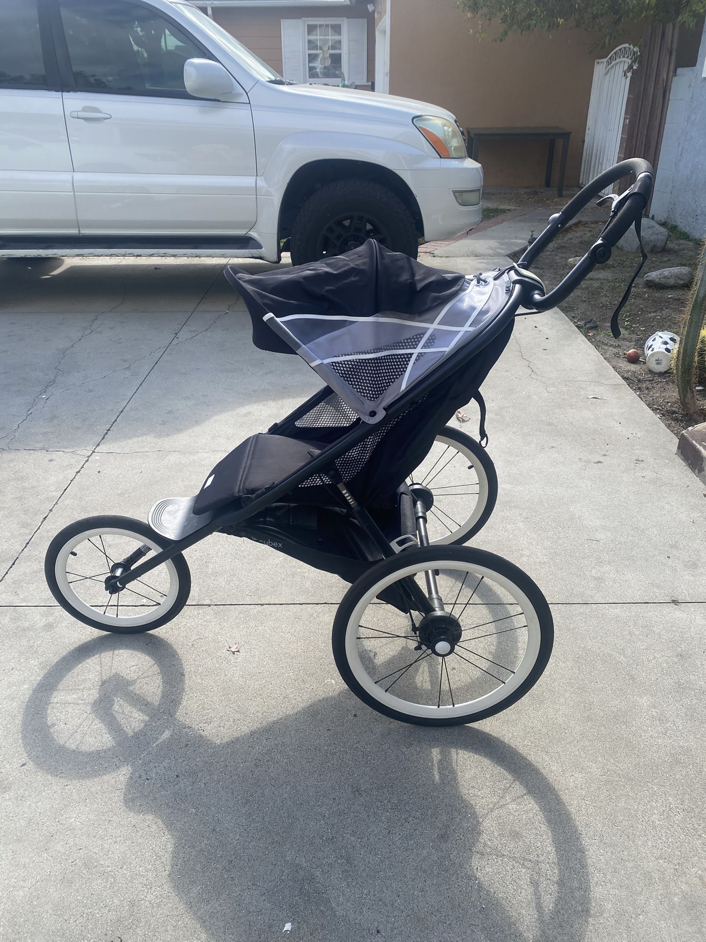 CYBEX AVI Running Stroller