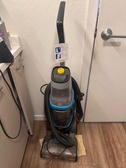 Bissell ProHeat 2X Revolution Pet Carpet Cleaner — 1 Gal