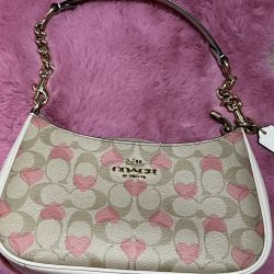 Coach Heart Bag Limited Edition 