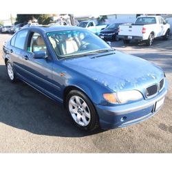 2002 BMW 3-Series 325i Low Miles!