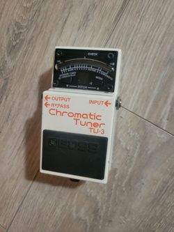 BOSS Chromatic Tuner