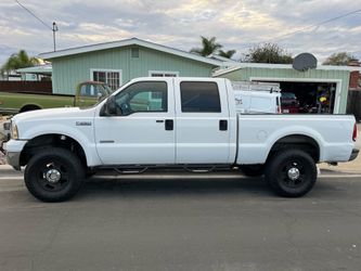 2006 Ford F250 XLT 4 x 4 crew cab