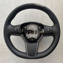 Tesla Y Steering Wheel