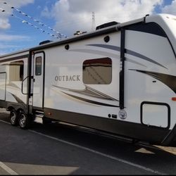 2019 Keystone Outback 330RL