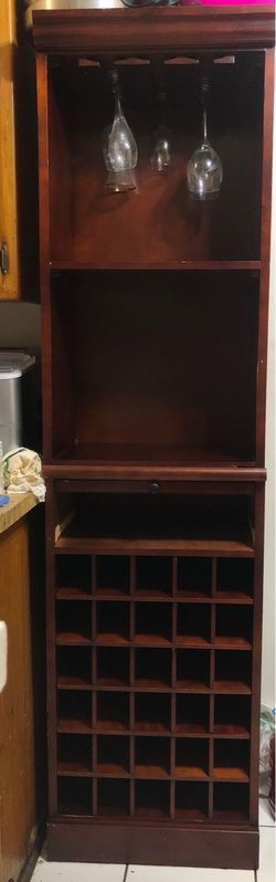 Wine cabinet