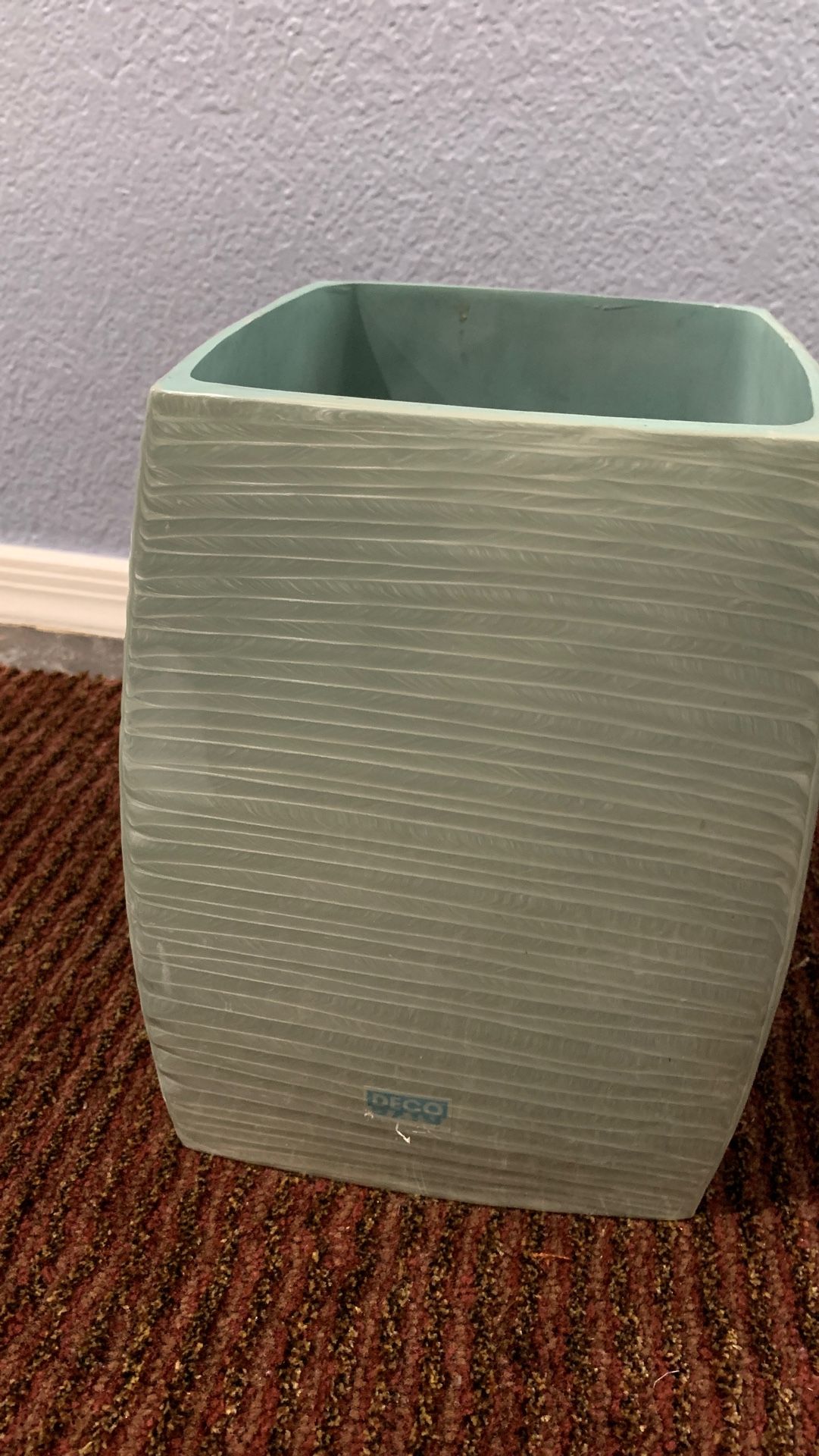 Small bathroom trash can