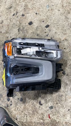 22-26 Silverado Headlight