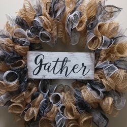 Holiday Craft Wreaths 