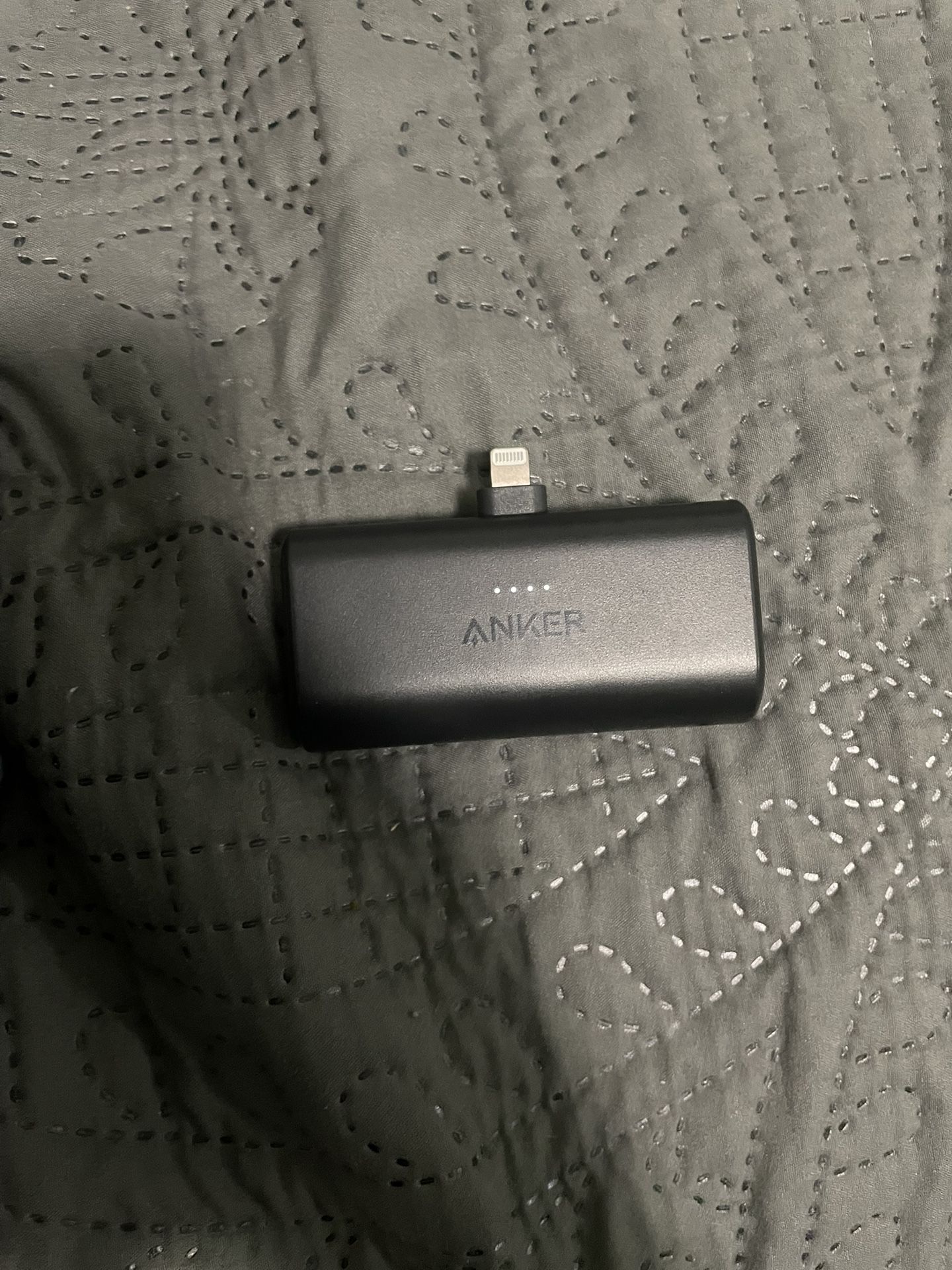 ANKER Built-in Lightning Foldable Connector