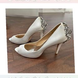 century effect Event Fashion Shine with Sophisticated and Modern Styles