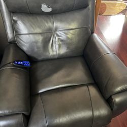 Hainning Assisted Sitting Recliner W Heat
