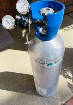 20 Lb Co2 Aluminum Tank & Regulator